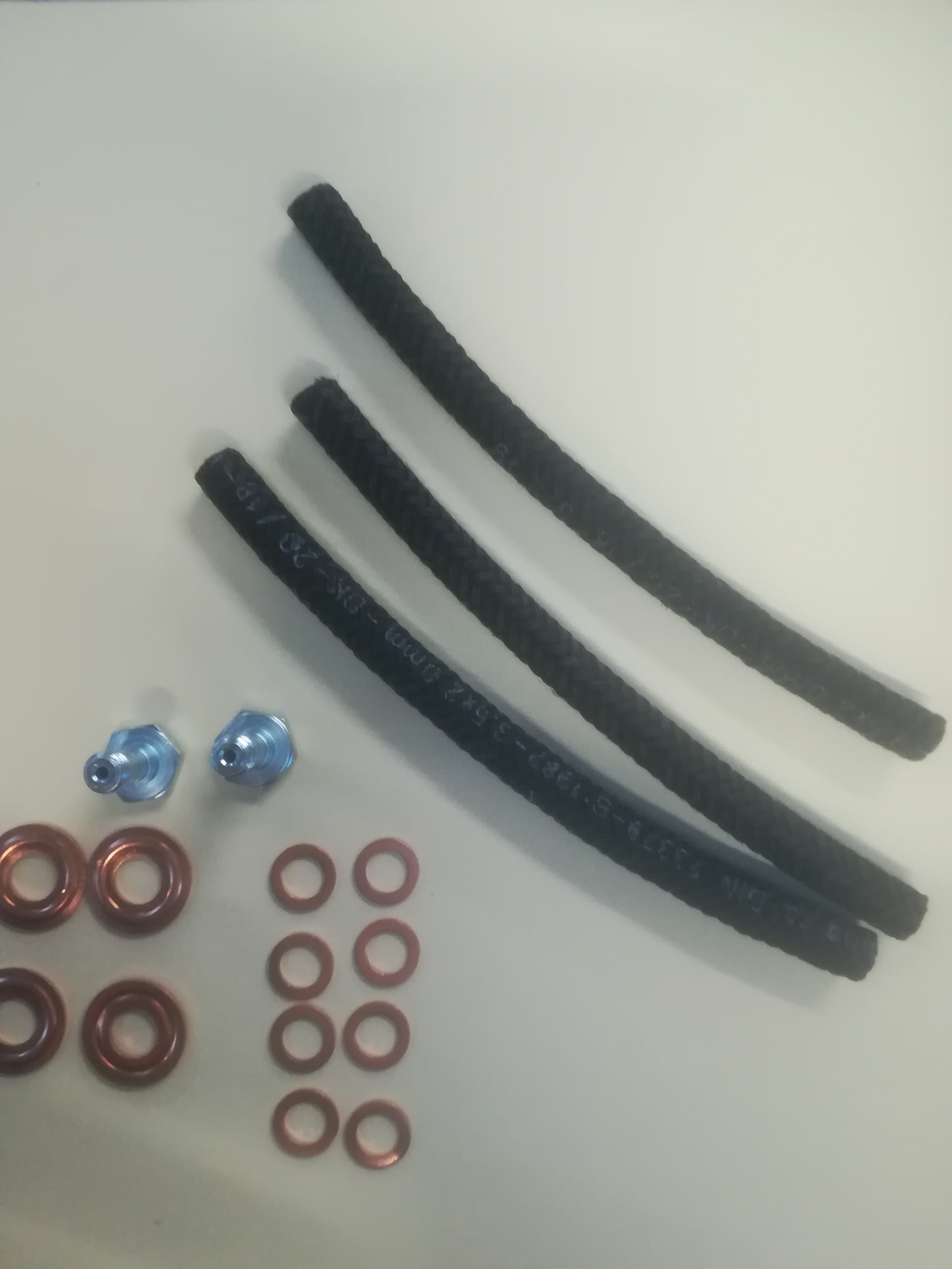 Product image: RANGE ROVER CLASSIC 200TDI / 300TDI SPILL PIPES COMPLETE KIT 