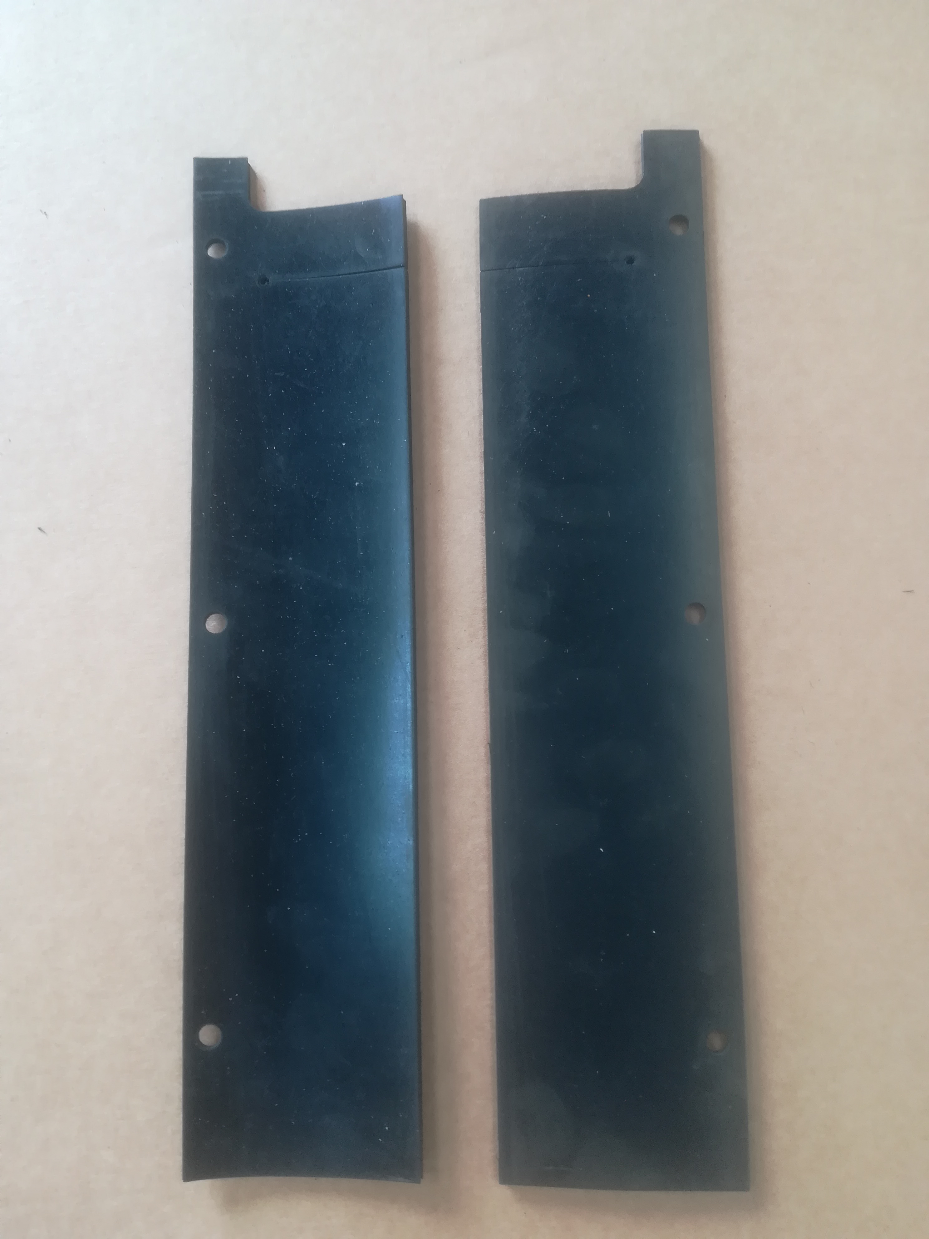 Product image: RANGE ROVER CLASSIC FRONT INNER WING SEALS UK MADE