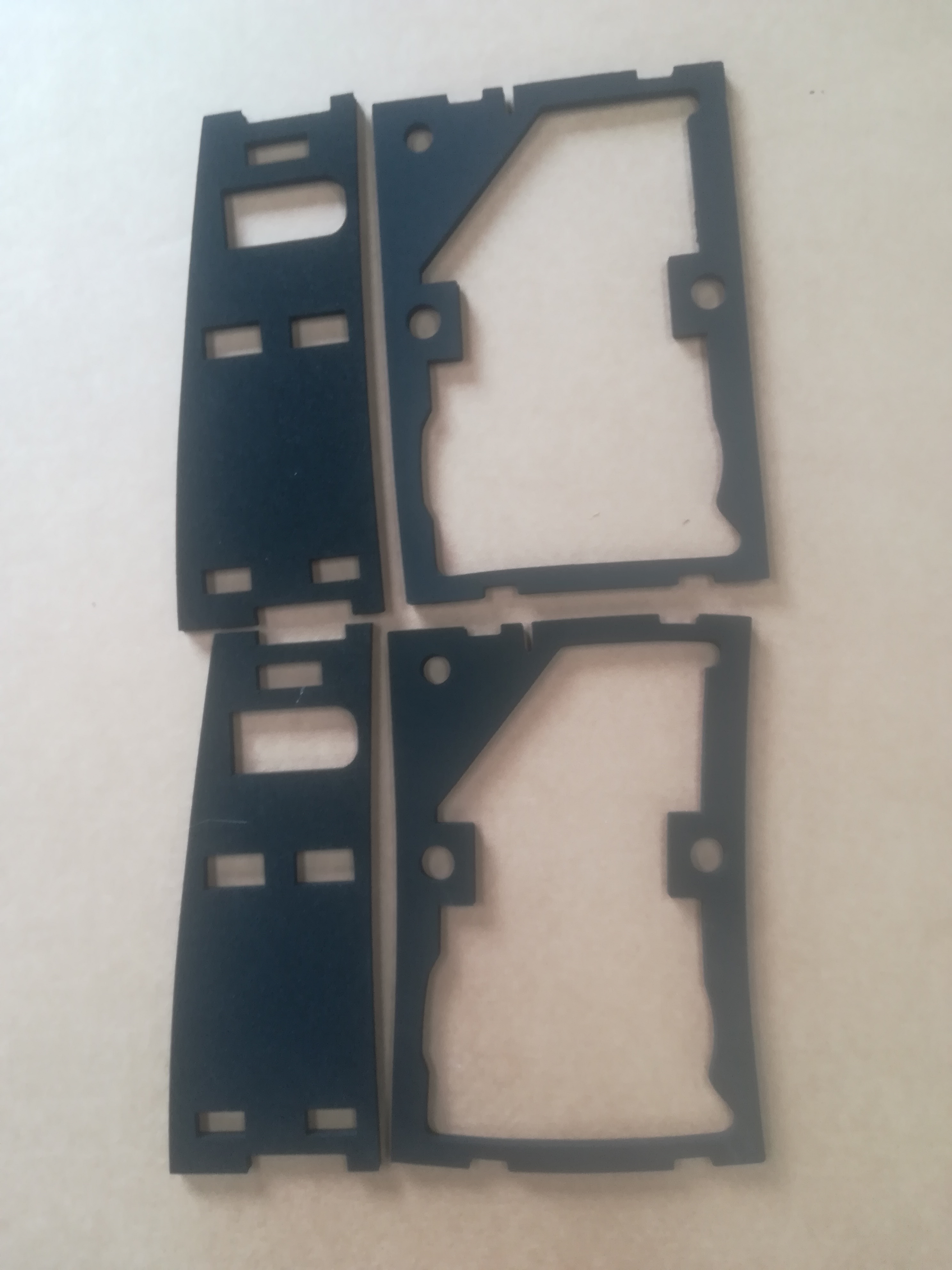 Product image: RANGE ROVER CLASSIC 2 DOOR REAR LENS TO LAMP GASKETS NO FOG
