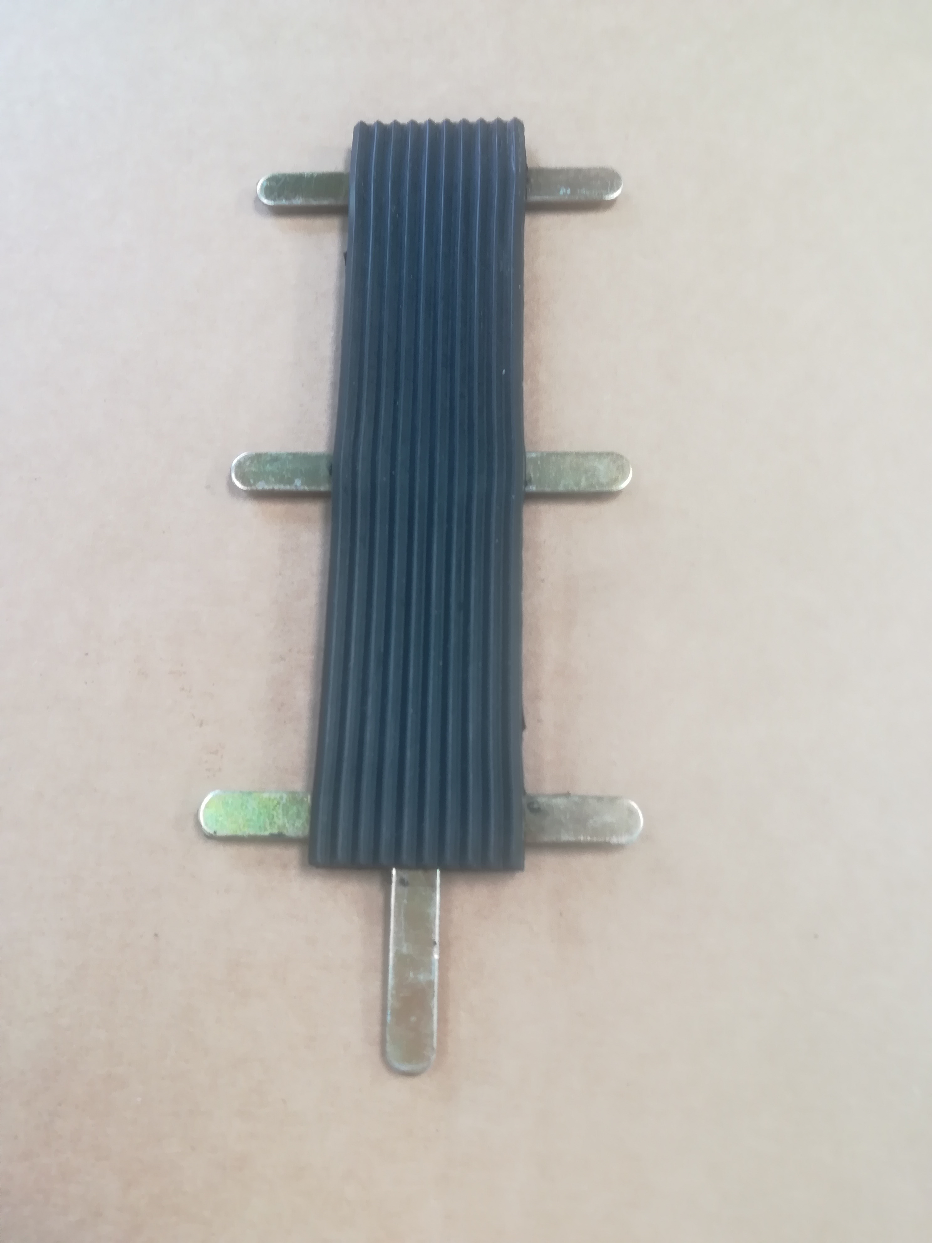 Product image: LAND ROVER SERIES 1 / 2 / 2A / 3  ACCELERATOR PEDAL RUBBER UK MADE