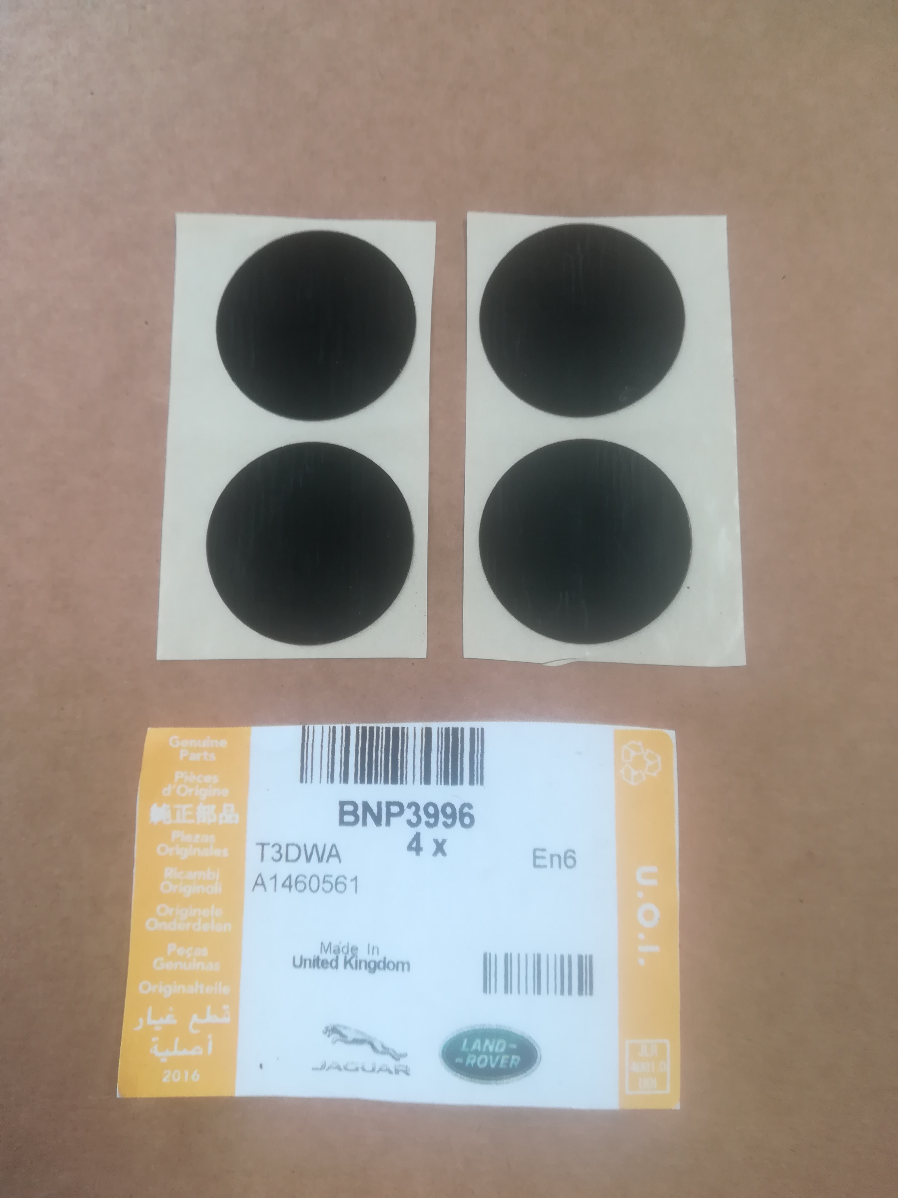 Product image: RANGE ROVER CLASSIC BLANKING PAD SEALS  GENUINE PACK OF 4