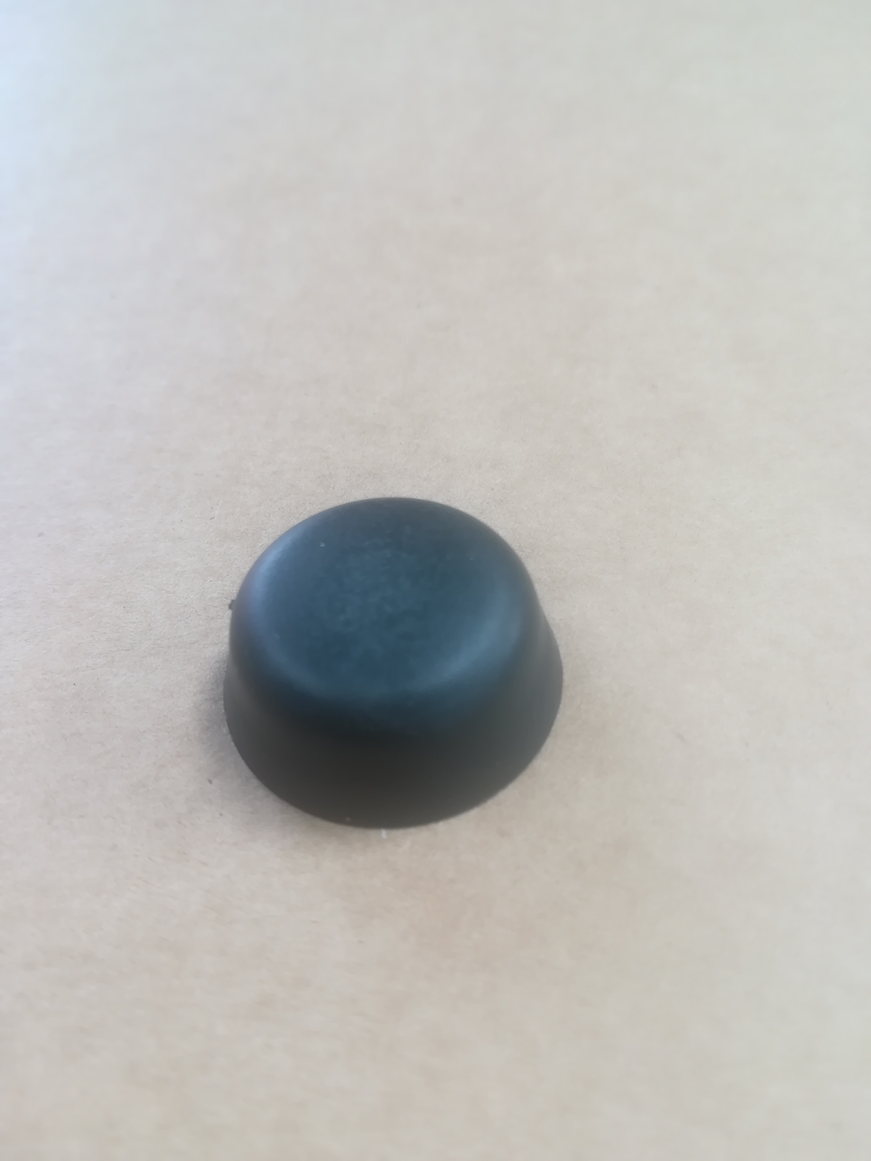 Product image: LAND ROVER DISCOVERY 1 FRONT SEAT BELT HEAD BOLT CAP UK MADE