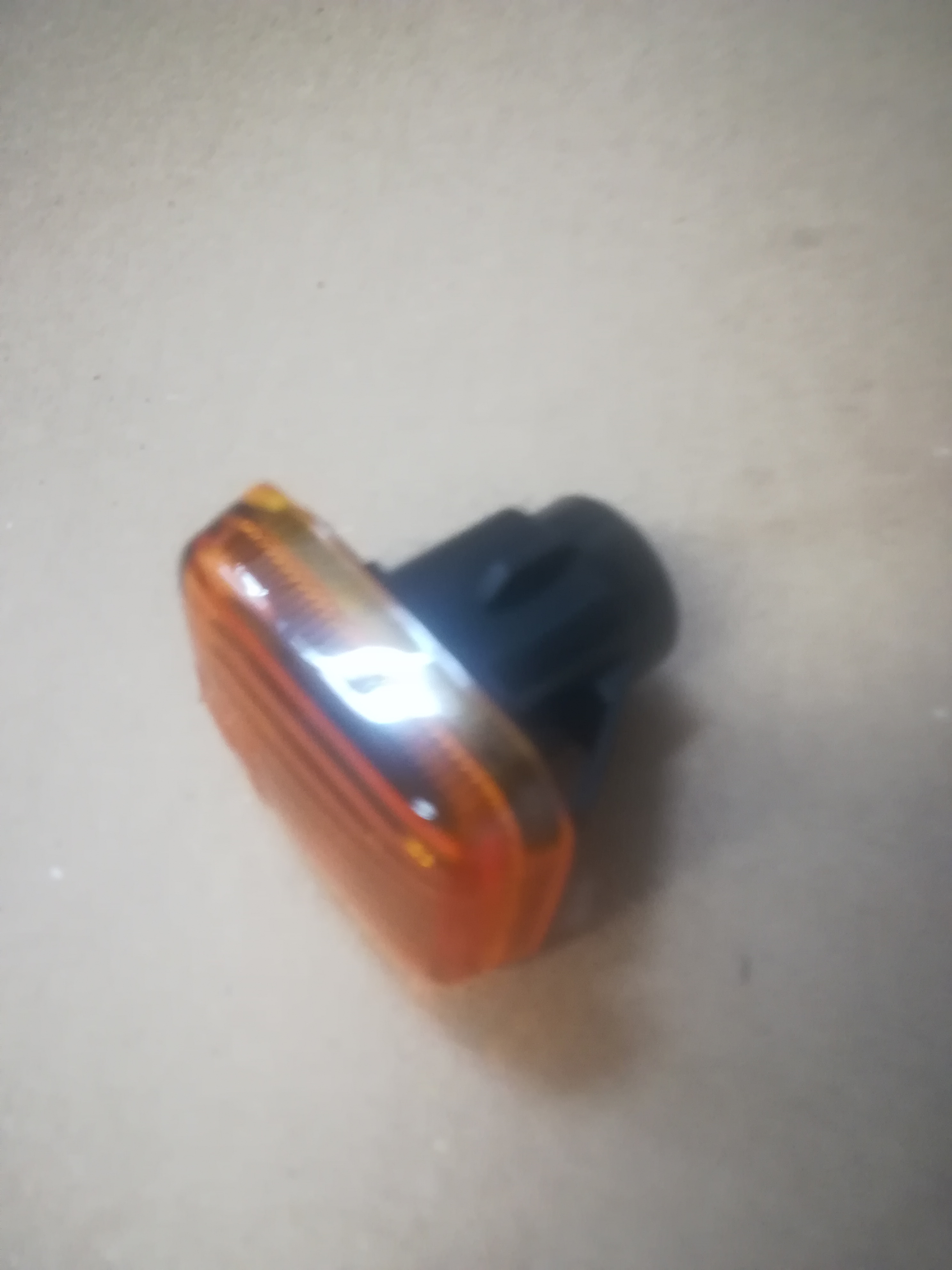 Product image: LAND ROVER DISCOVERY 1 SIDE REPEATER LENS AMBER