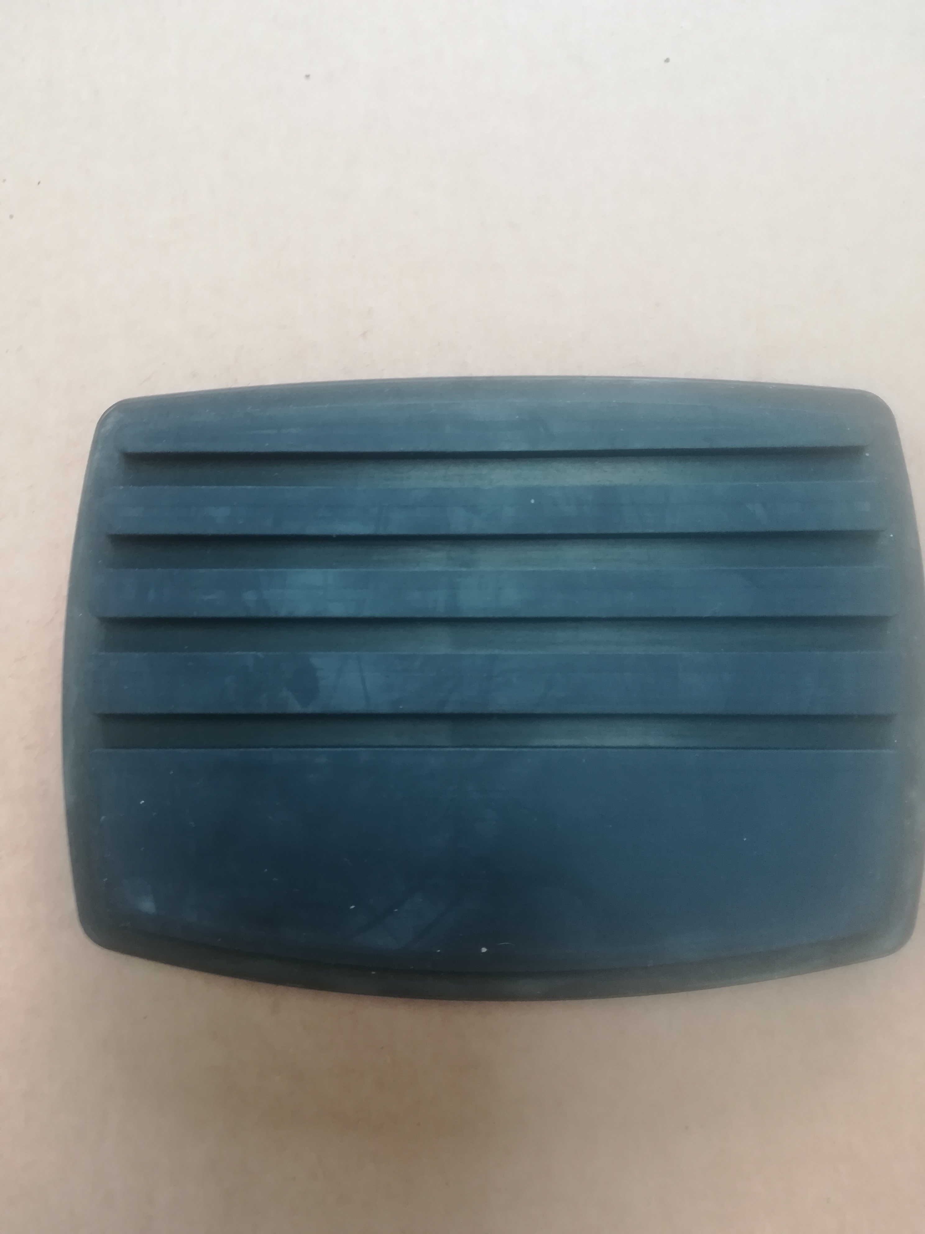 Product image: RANGE ROVER CLASSIC AUTOMATIC BRAKE PEDAL RUBBER UK MADE